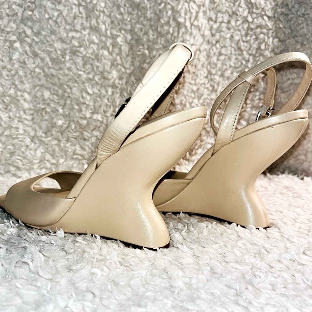 Gianni Bini Wedge Sandals - Picture 5 of 7